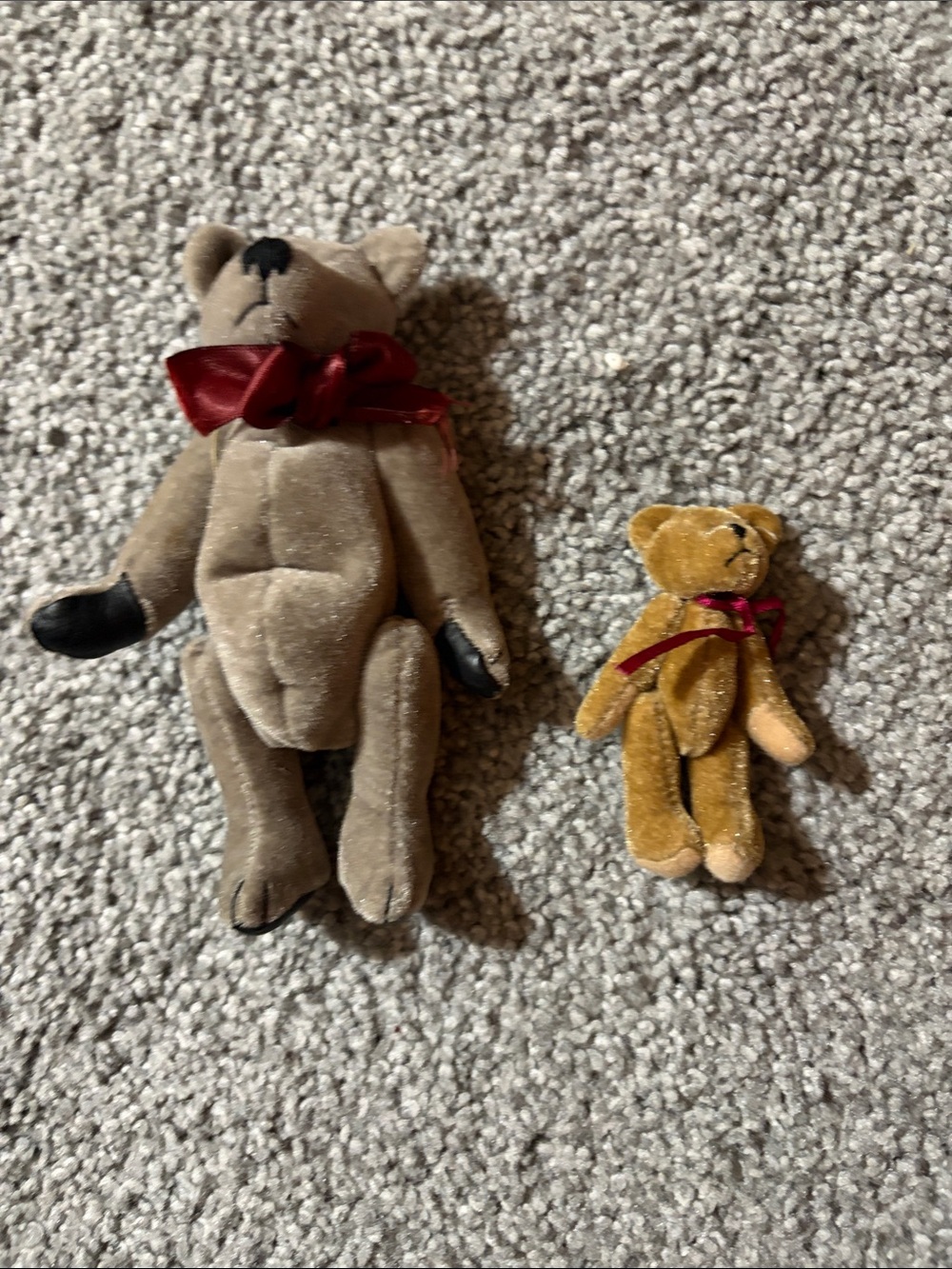 Boyds Bears Brown Plush Bear Duo with Red Bows